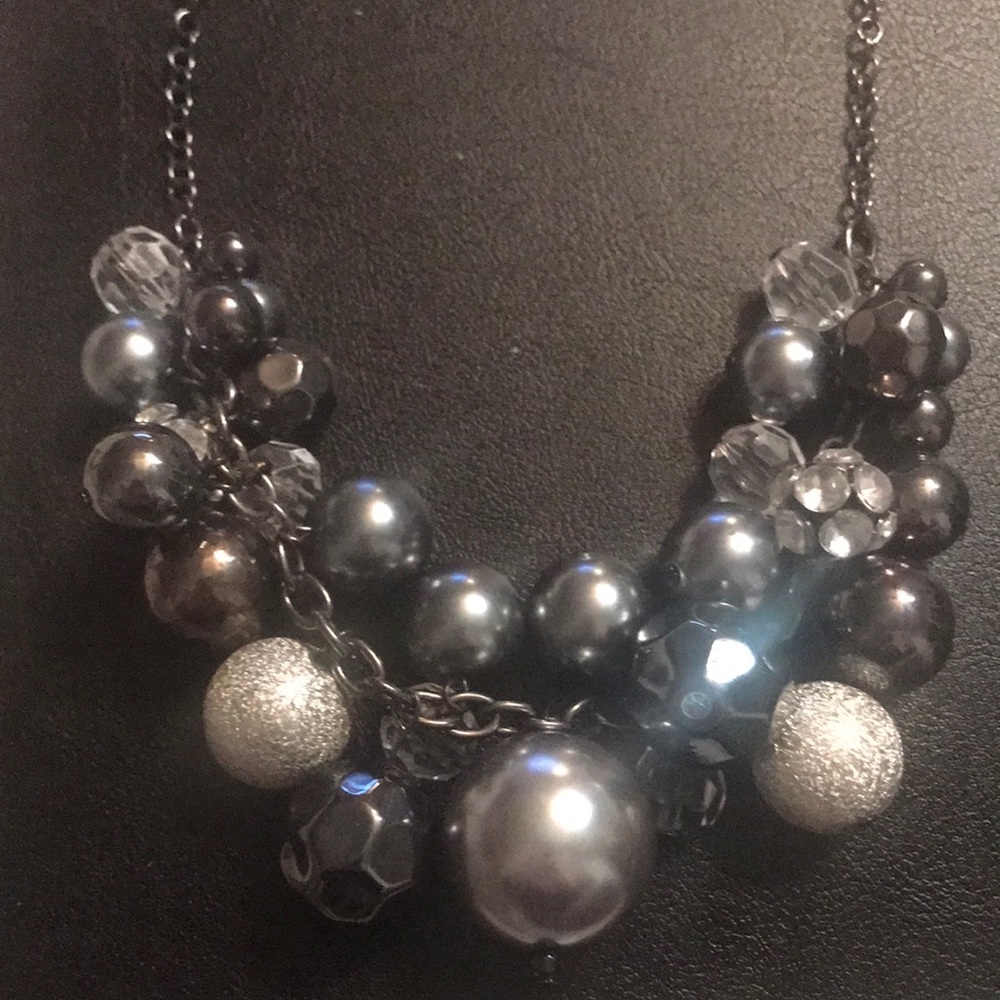 GUNMETAL & CRYSTAL BEADED NECKLACE